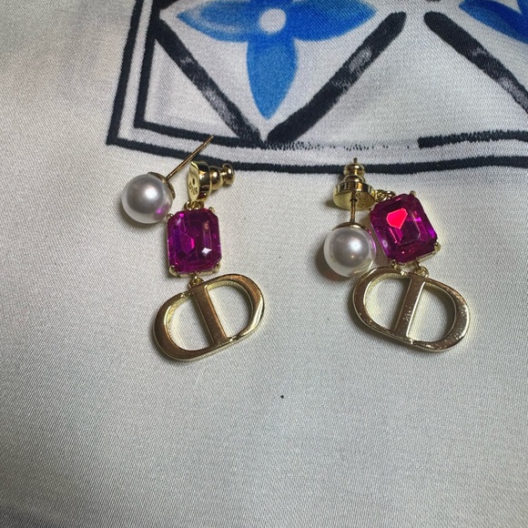 Dior Jewelry - Dior Gold-Tone Earrings with Fuchsia Crystal & Pearl Accent